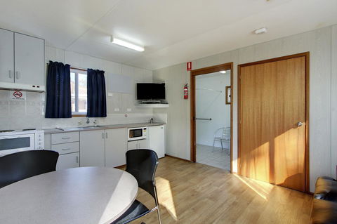 Gawler Caravan Park - NT Tourism 5