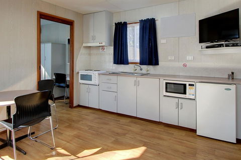 Gawler Caravan Park - NT Tourism 3