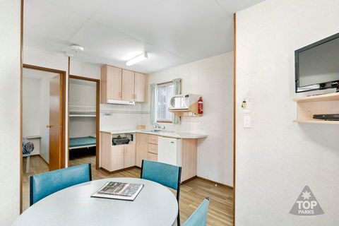Gawler Caravan Park - NT Tourism 16