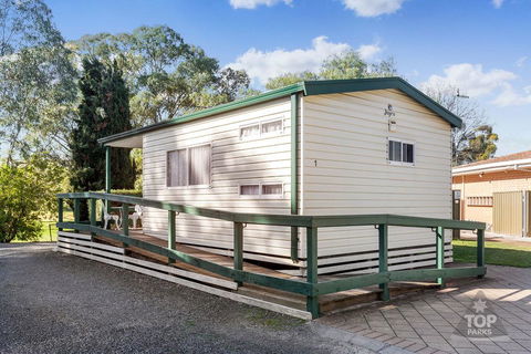 Gawler Caravan Park - NT Tourism 7