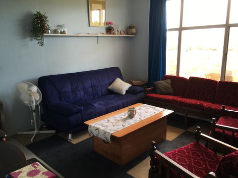Camelot - Accommodation NT 3