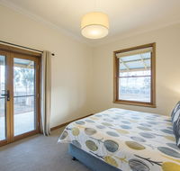 Flinders Bush Retreats