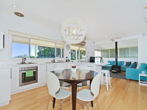 Boat House - Accommodation NT 0