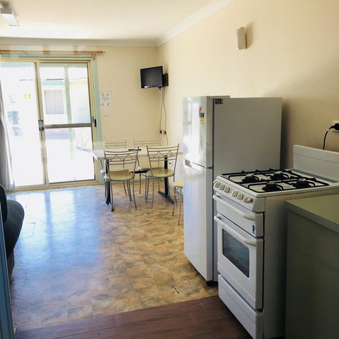 Bay Lodge - Accommodation NT 35