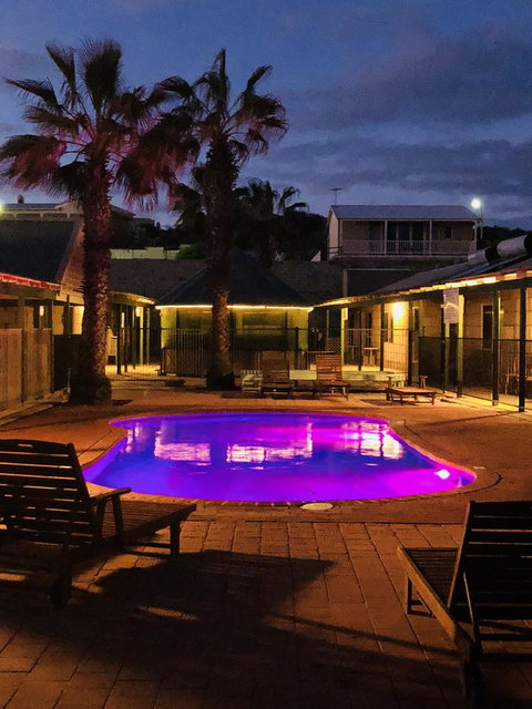 Bay Lodge - Accommodation NT 33