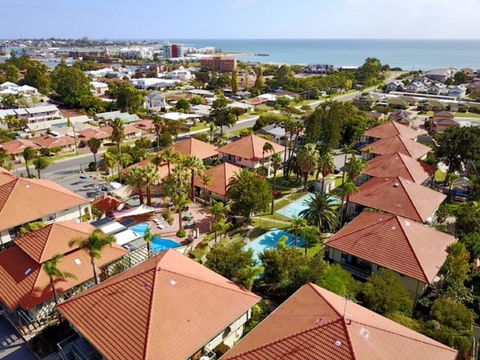 Mandurah Family Resort - Accommodation NT 0