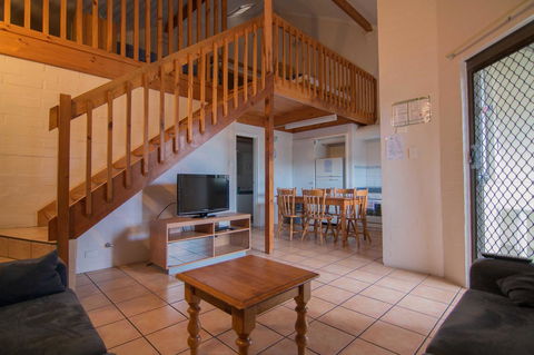 Mandurah Family Resort - Accommodation NT 44