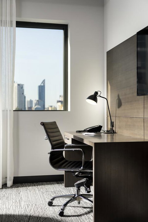 Holiday Inn West Perth, An IHG Hotel - Accommodation NT 23