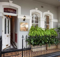 Stunning Terrace in Centennial Park - Accommodation NT