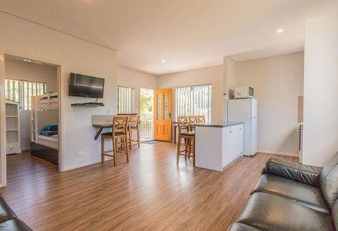 Riverview Tourist Park - Accommodation NT 15