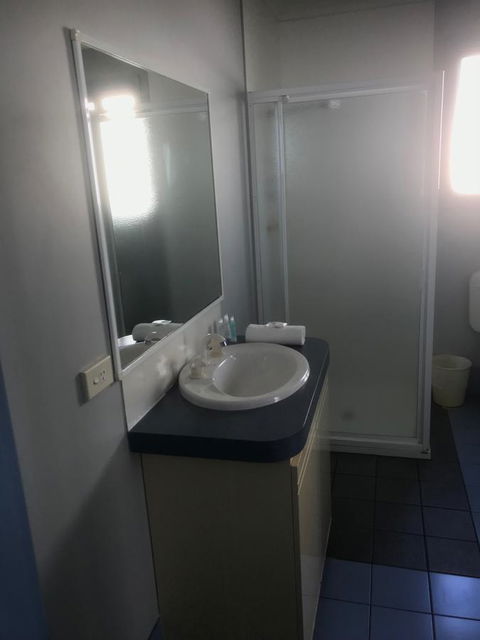 Riverview Tourist Park - Accommodation NT 9