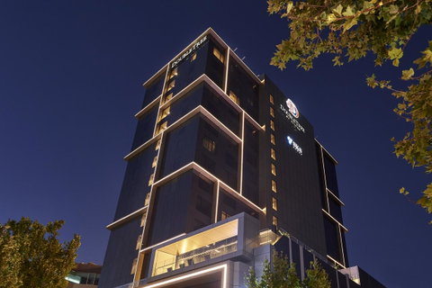 Doubletree By Hilton Perth Northbridge - Accommodation NT 5