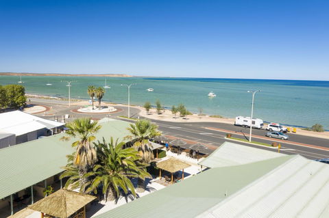 Shark Bay Seafront Apartments - Accommodation NT 26
