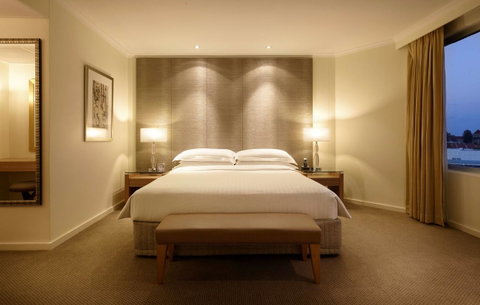 Residence On Langley Park - Accommodation NT 8