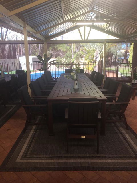Travellers Rest Motel - NT Tourism 9