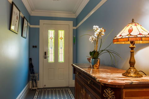 Blue Door Apartments - Accommodation NT 13