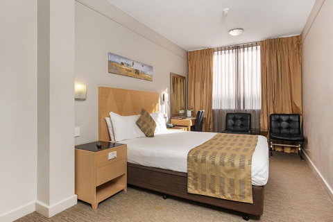 Quality Hotel Ambassador Perth - Accommodation NT 21