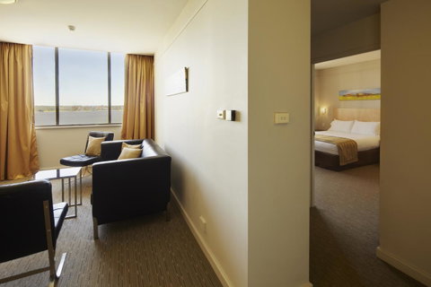 Quality Hotel Ambassador Perth - Accommodation NT 24