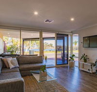 Starboard Views Kalbarri - River Front Apartment - Accommodation NT