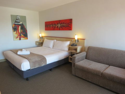 Metro Hotel Perth - NT Tourism 41