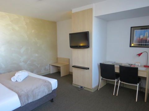 Metro Hotel Perth - NT Tourism 42