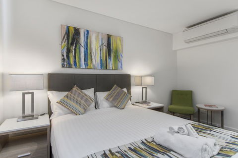 Metro Hotel Perth - NT Tourism 3