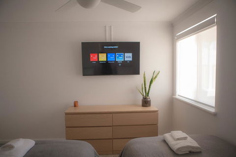 FortyTwo - Oceanside Retreat Busselton - NT Tourism 15