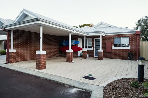FortyTwo - Oceanside Retreat Busselton - NT Tourism 4