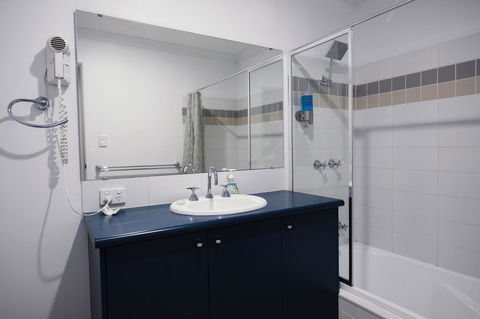 FortyTwo - Oceanside Retreat Busselton - NT Tourism 10