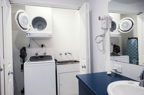 FortyTwo - Oceanside Retreat Busselton - NT Tourism 9