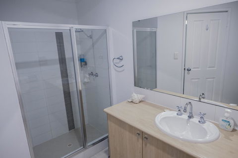 FortyTwo - Oceanside Retreat Busselton - NT Tourism 12
