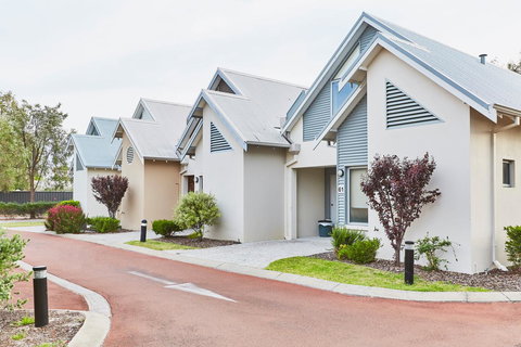 Cape View Beach Resort - Accommodation NT 4