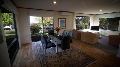 Karri Mia Chalets And Studios - Accommodation NT 29