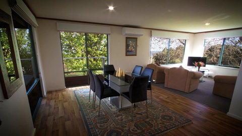 Karri Mia Chalets And Studios - Accommodation NT 25