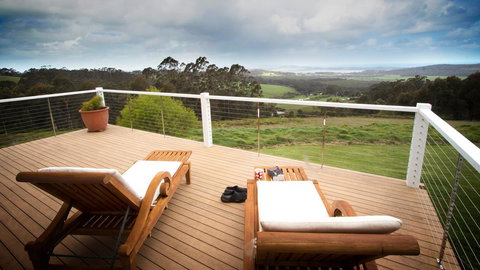 Karri Mia Chalets And Studios - Accommodation NT 37