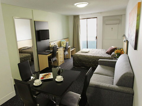 Comfort Inn & Suites Goodearth Perth - Accommodation NT 1