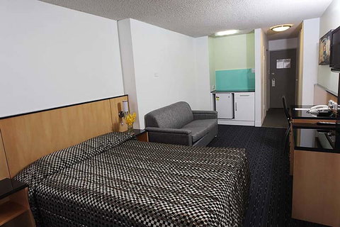 Comfort Inn & Suites Goodearth Perth - Accommodation NT 21