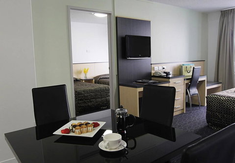 Comfort Inn & Suites Goodearth Perth - Accommodation NT 12