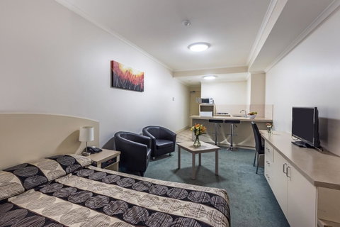 Comfort Inn & Suites Goodearth Perth - Accommodation NT 13