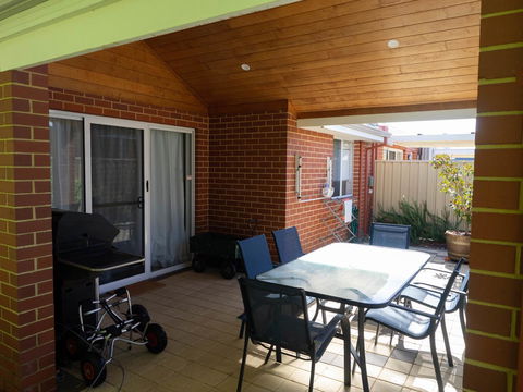 FortyOne - Oceanside Retreat Busselton - NT Tourism 28