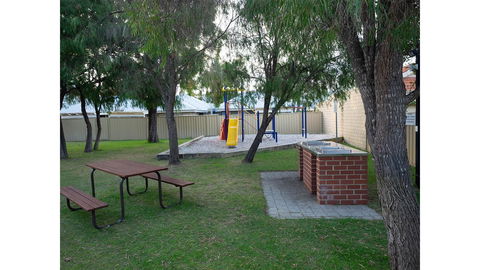 FortyThree - Oceanside Retreat Busselton - NT Tourism 35