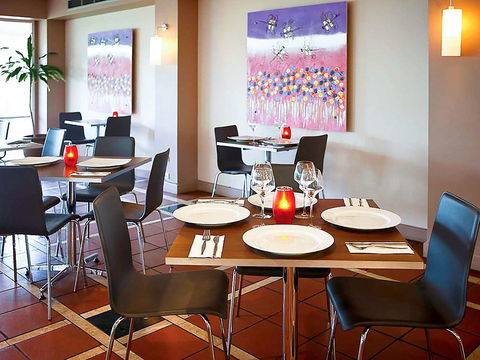 The Continental Hotel - NT Tourism 31