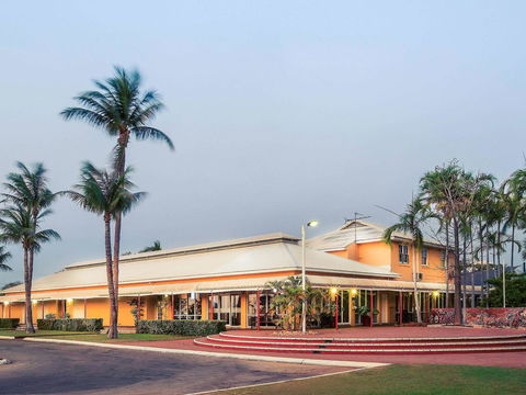 The Continental Hotel - NT Tourism 4