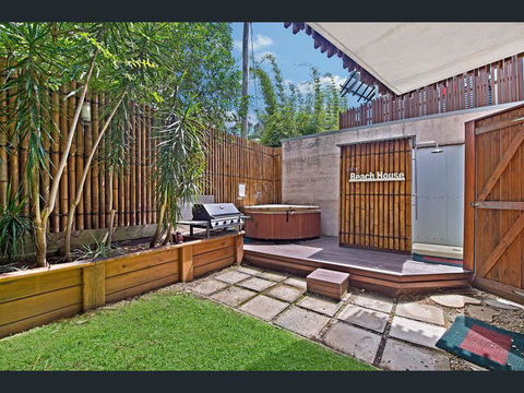 Crescent Head Spa Villa - Accommodation NT 11