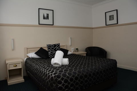 Ben Chifley Motor Inn - Accommodation NT 19