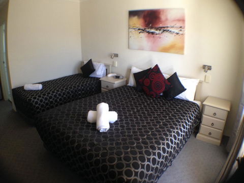 Ben Chifley Motor Inn - Accommodation NT 28