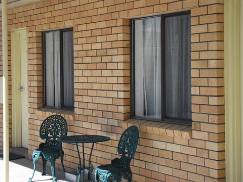 Ben Chifley Motor Inn - Accommodation NT 43