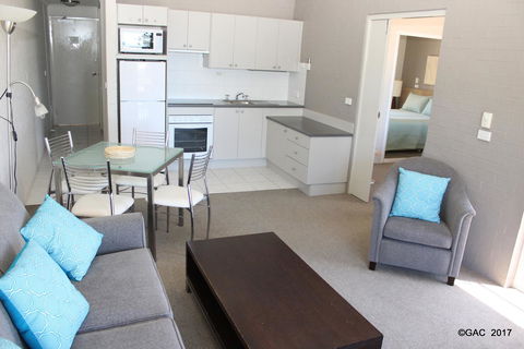 Mollymook Cove Apartments - Accommodation NT 22