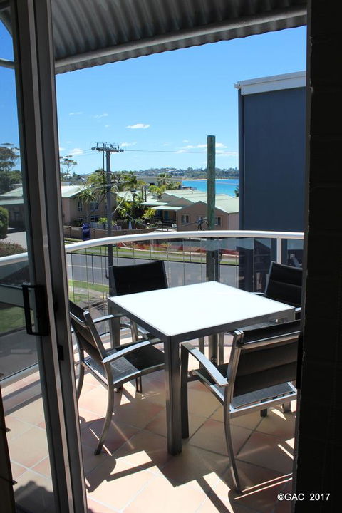 Mollymook Cove Apartments - Accommodation NT 18