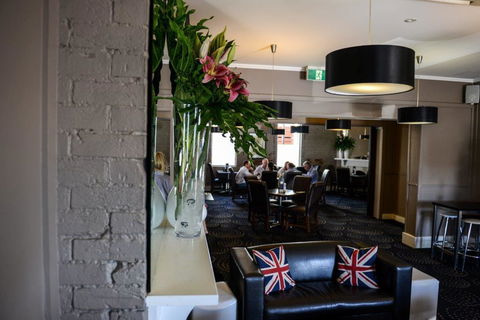 Crossroads Hotel - Accommodation NT 37
